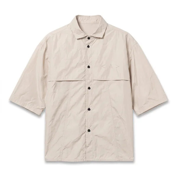 LA CHEMISE TRIANGLE