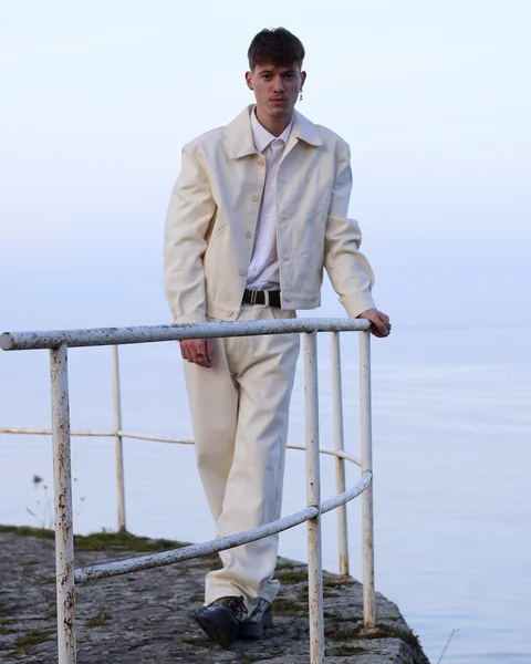 LE PANTALON LOSANGE – Image 2